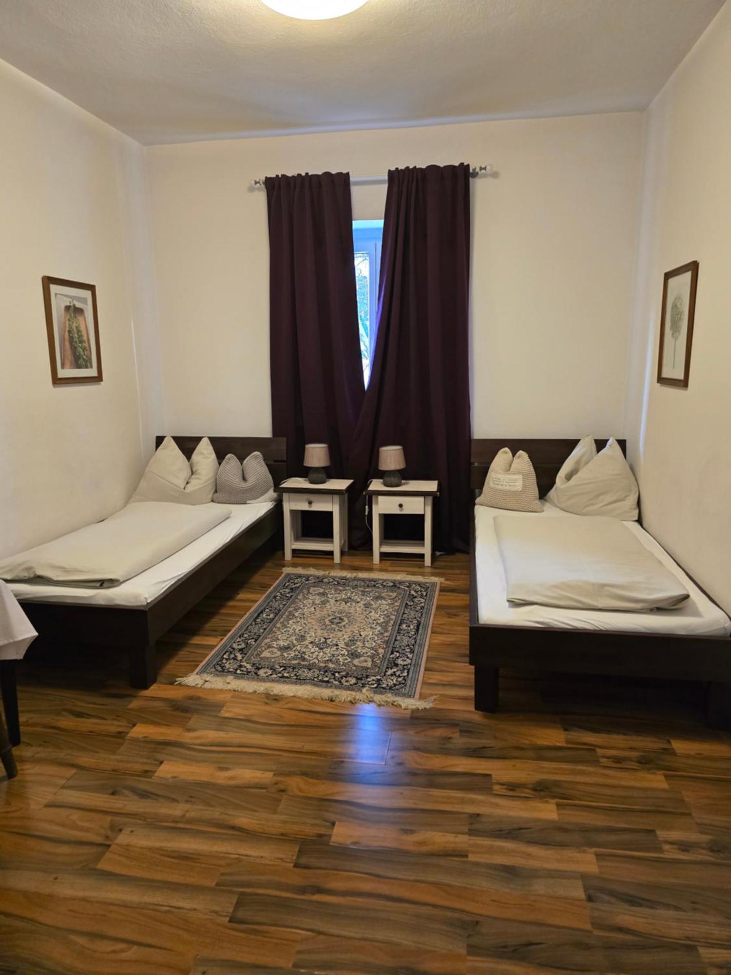 Hotel Hafnerwirt Халляйн Экстерьер фото