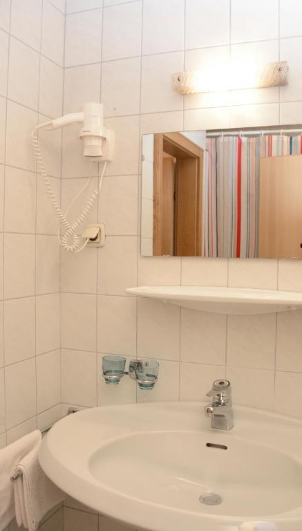 Hotel Hafnerwirt Халляйн Номер фото